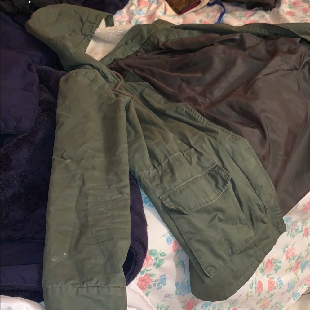 Jacket - Picture 3 of 4